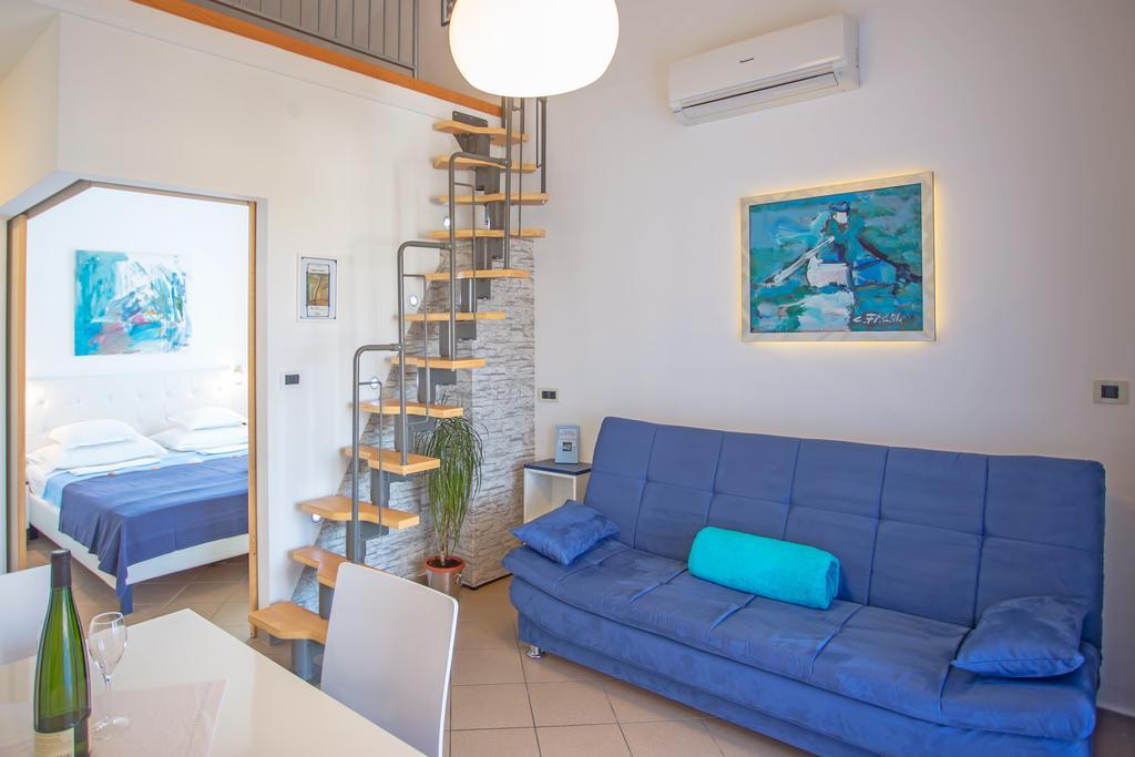 Apartment Zlatica By El-Pi Tours Malinska Exterior foto